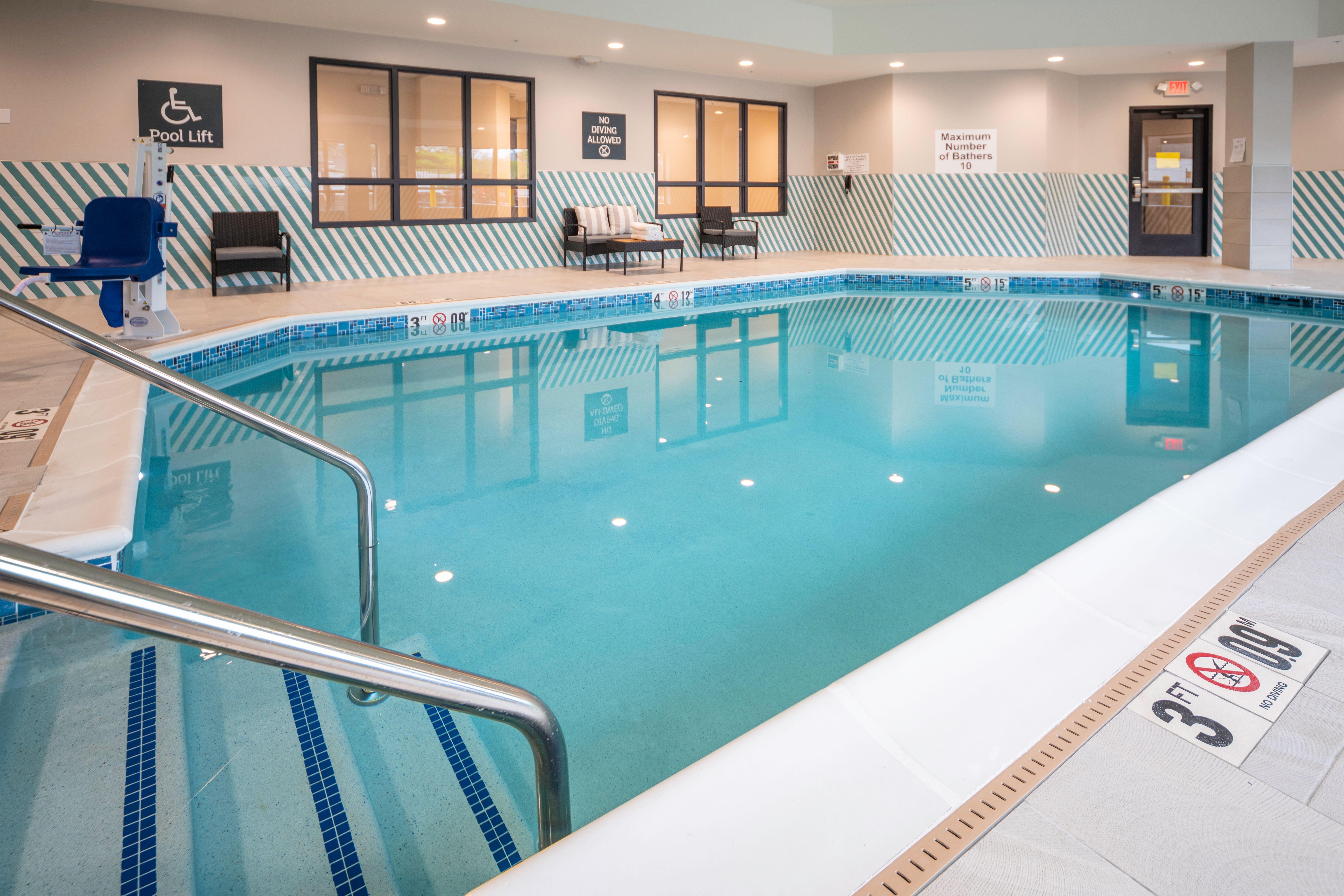 Holiday Inn St Louis - Creve Coeur By Ihg Dış mekan fotoğraf